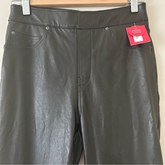 Spanx Leather Like Skinny Ankle Length Skinny Pants - Picture 4 of 8